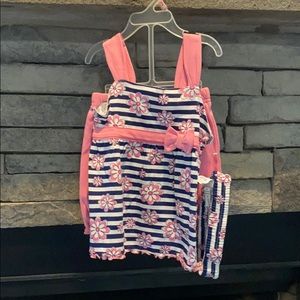 Baby girl 3 piece outfit. Size 18 months.